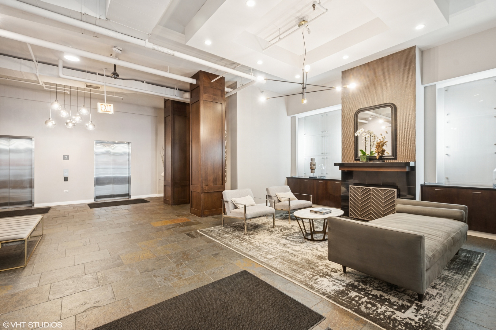 901 W Madison Street Unit: 415