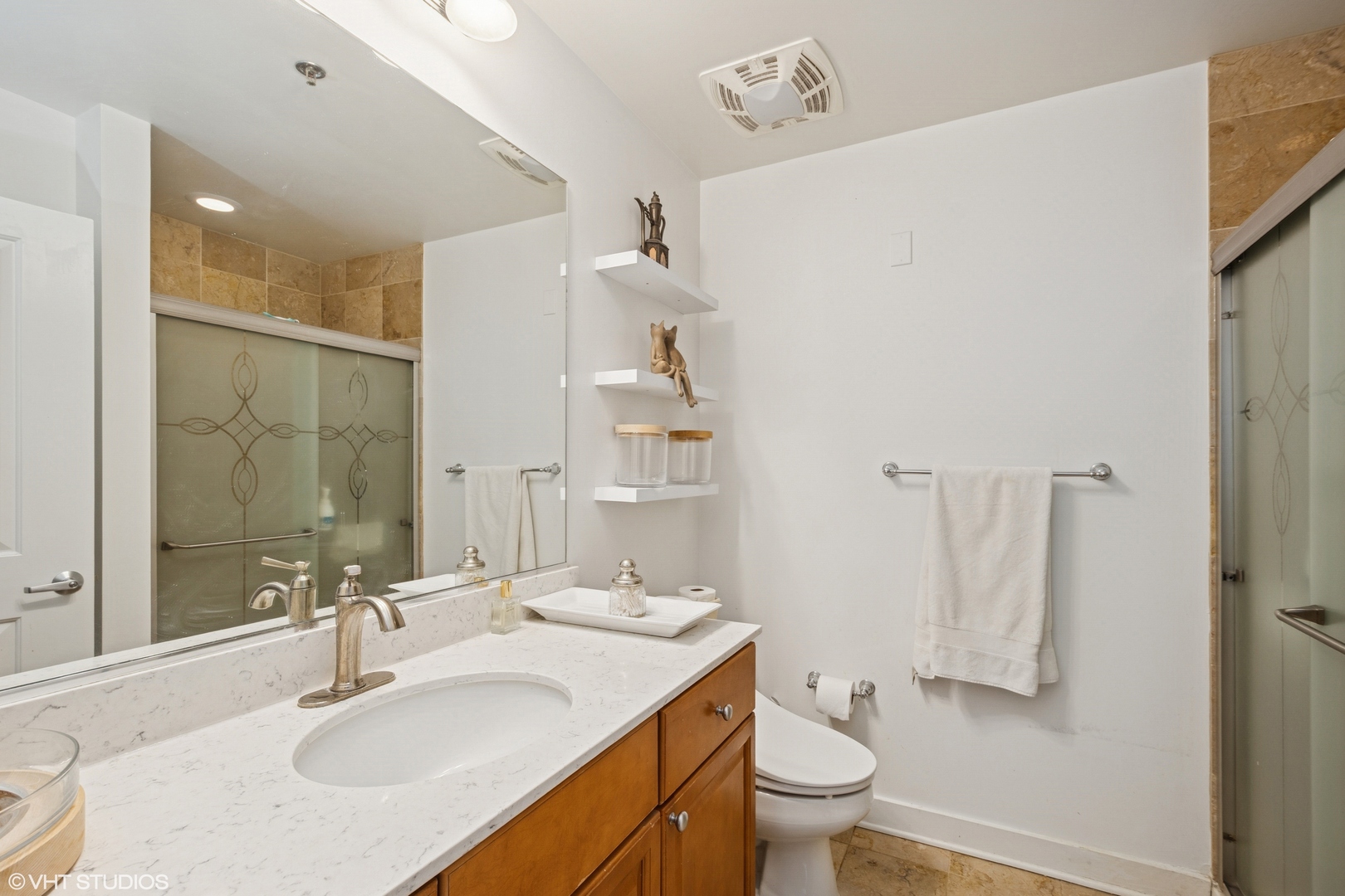 901 W Madison Street Unit: 415