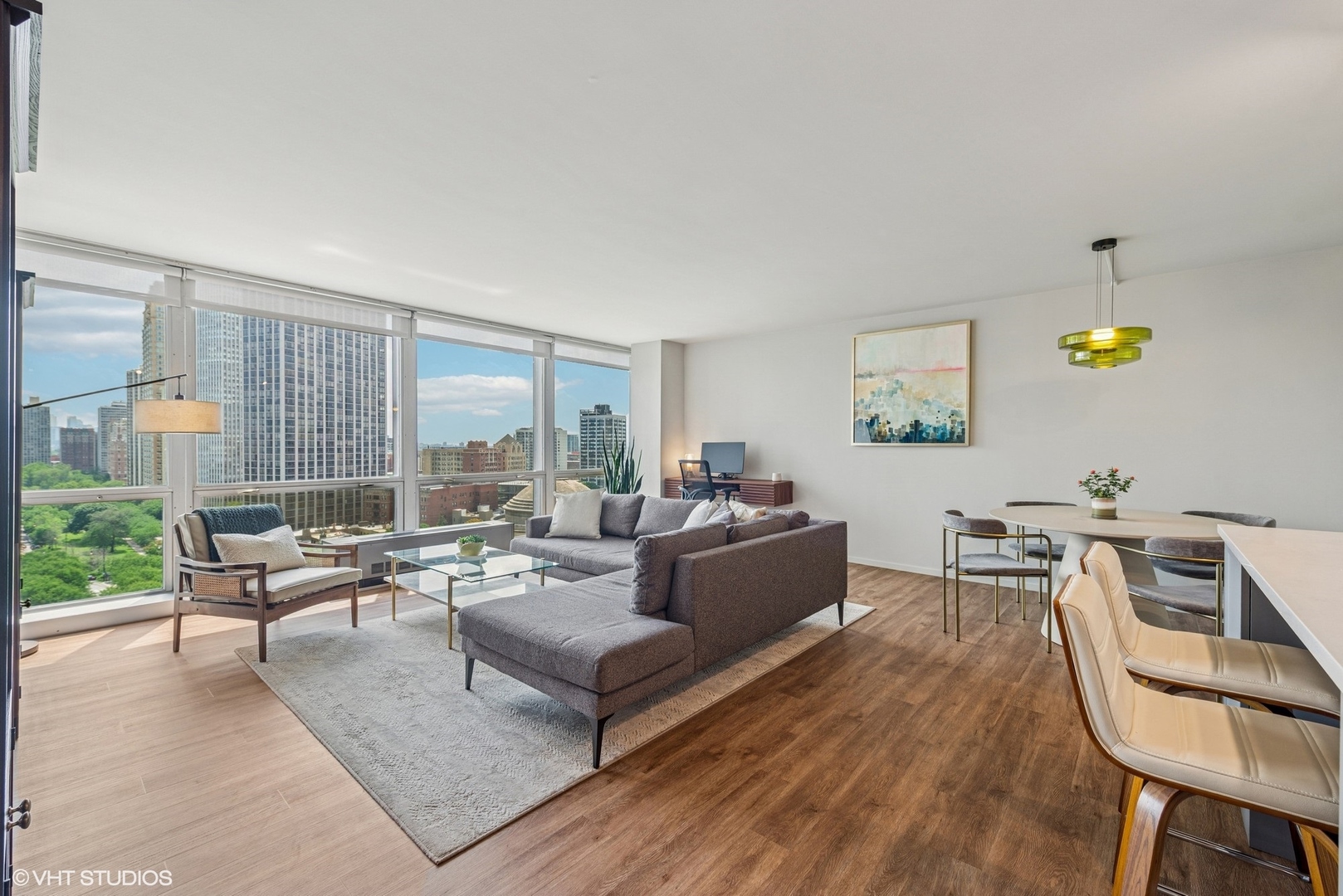 340 W Diversey Parkway Unit: 1617