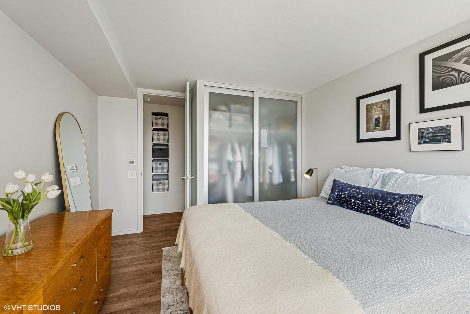 340 W Diversey Parkway Unit: 1617