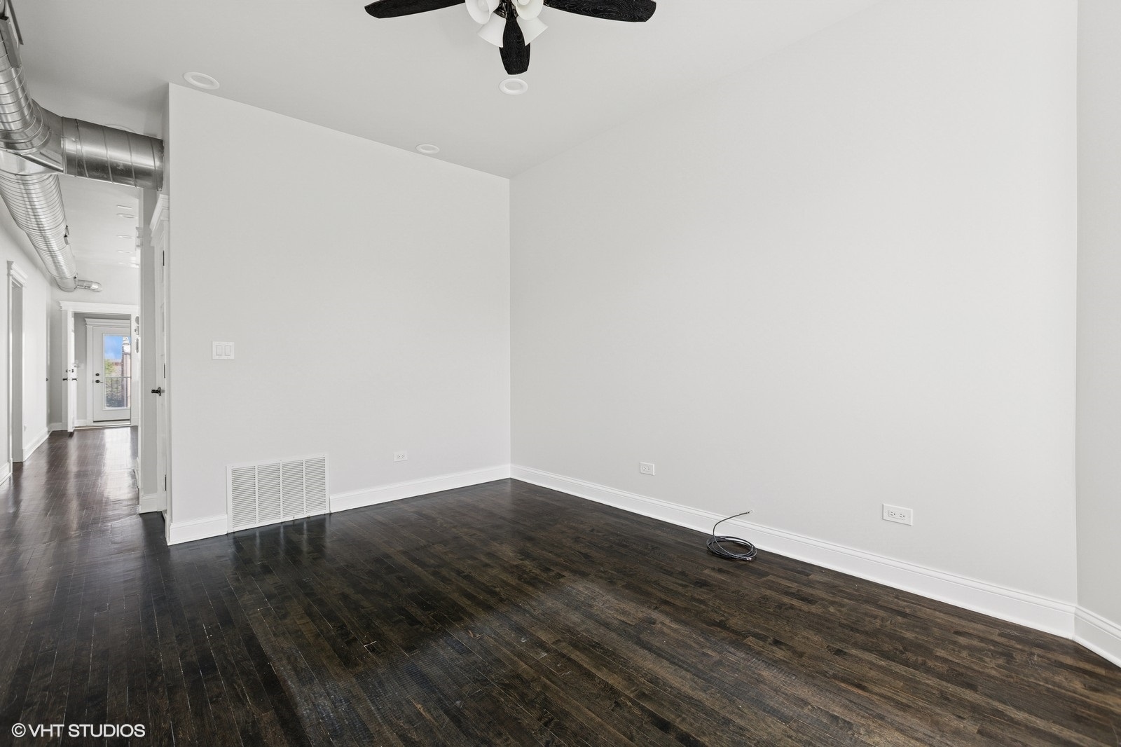 2234 W Medill Avenue Unit: 3