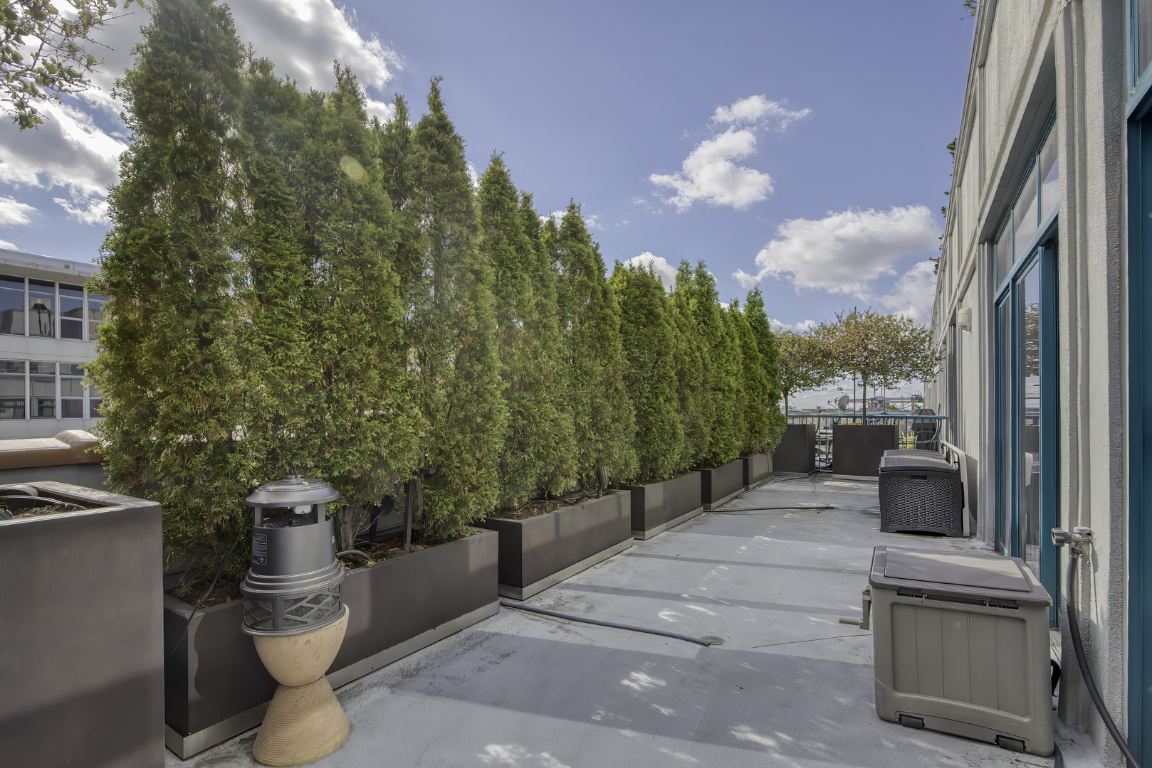 910 W Madison Street Unit: 904E