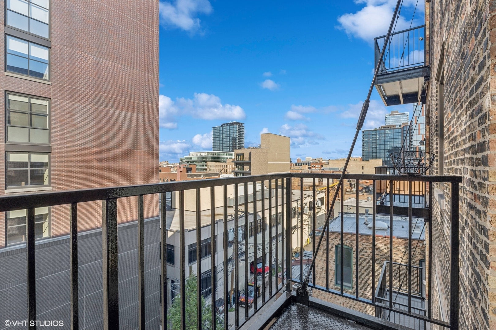 106 N Aberdeen Street Unit: 5G