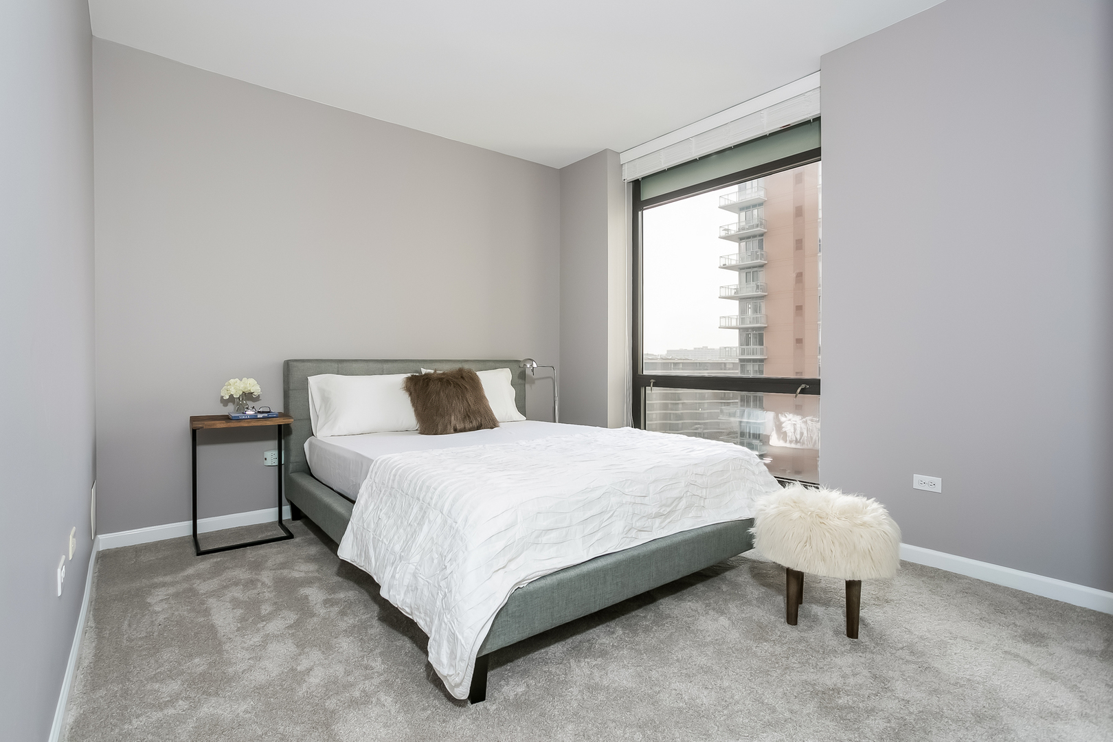 1212 N WELLS Street Unit: 804