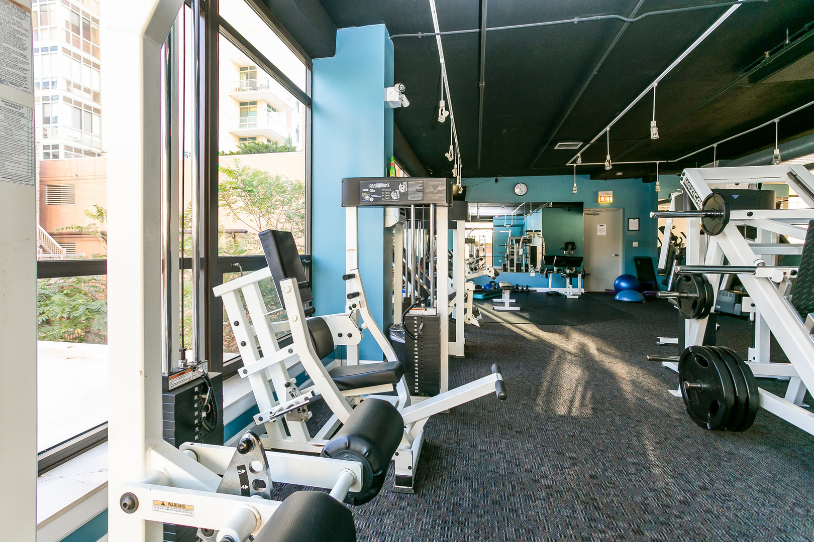 1212 N WELLS Street Unit: 804