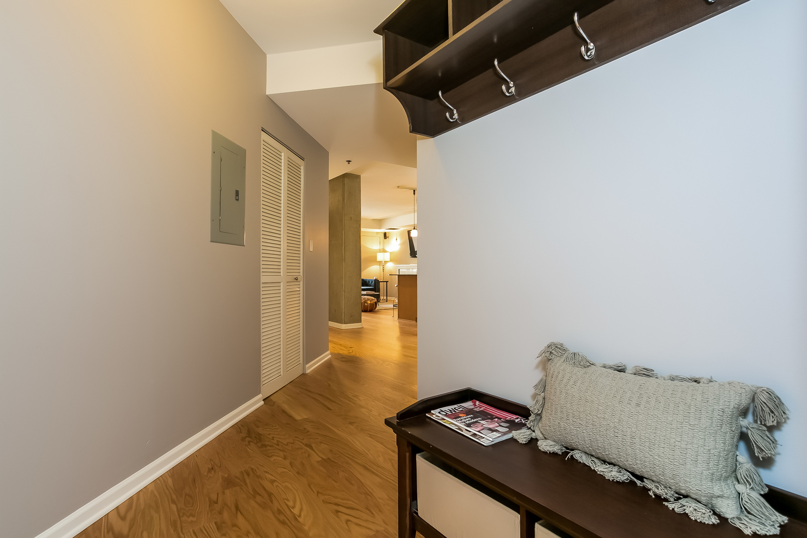 1212 N WELLS Street Unit: 804