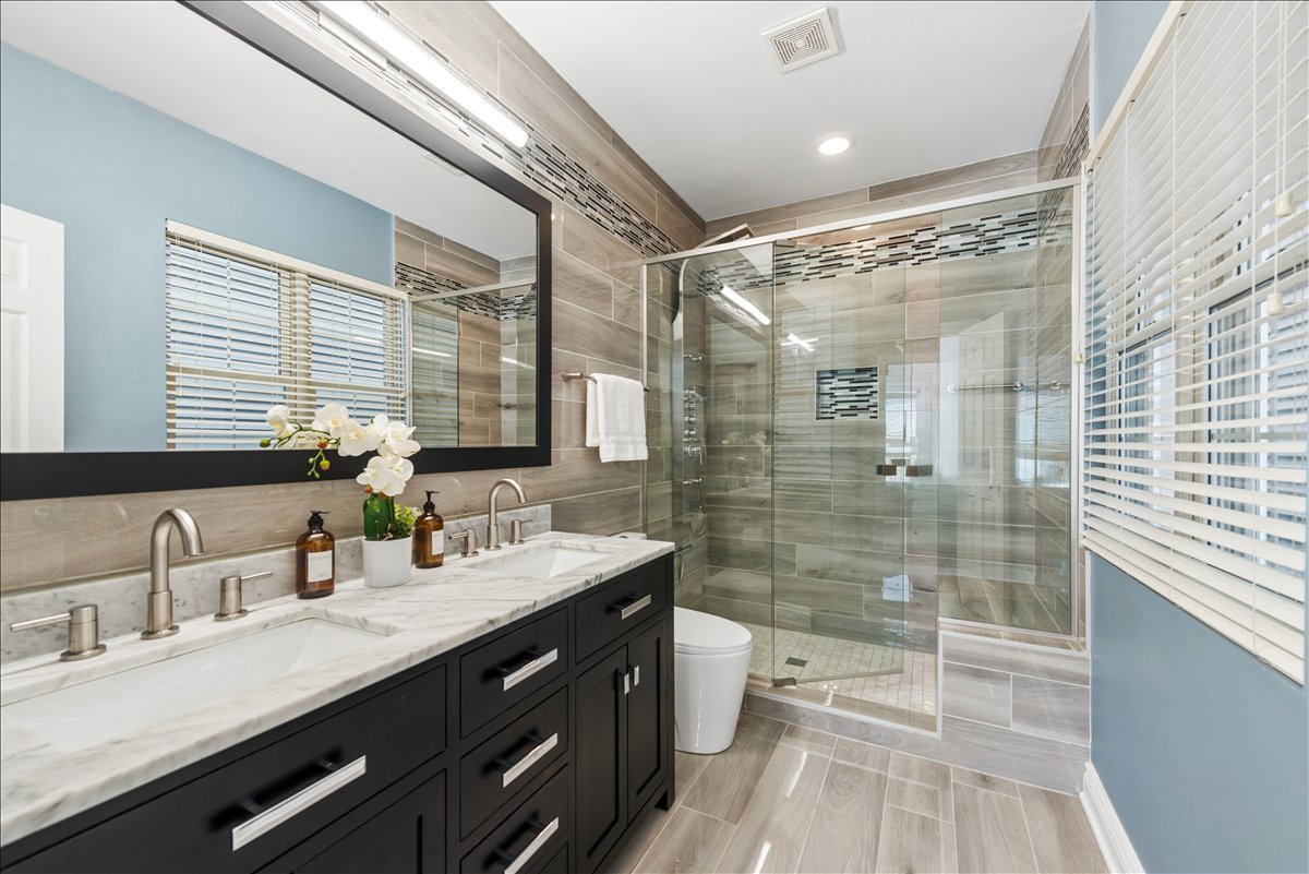 2838 N Damen Avenue Unit: 1