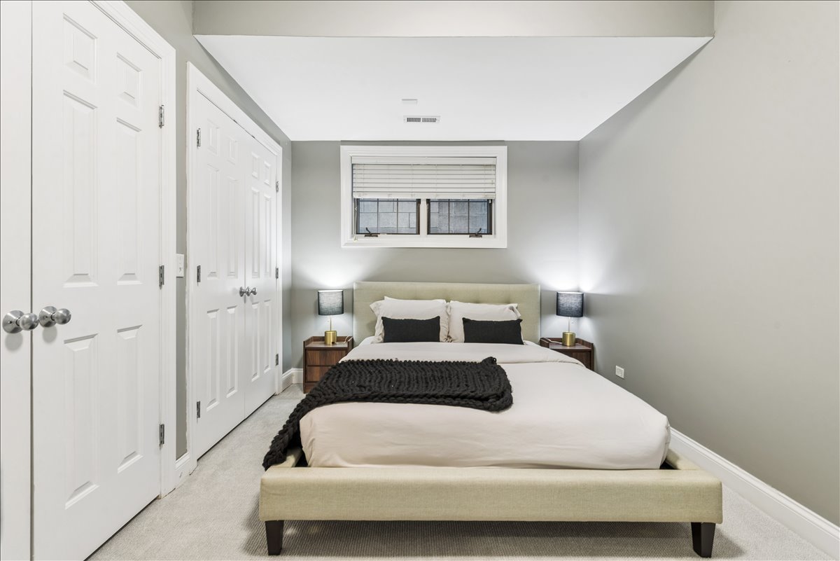 2838 N Damen Avenue Unit: 1