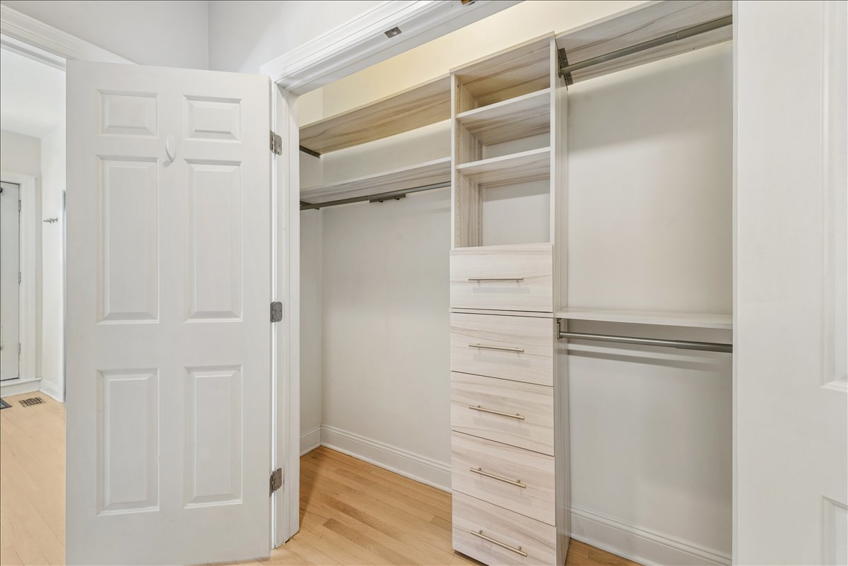 2838 N Damen Avenue Unit: 1