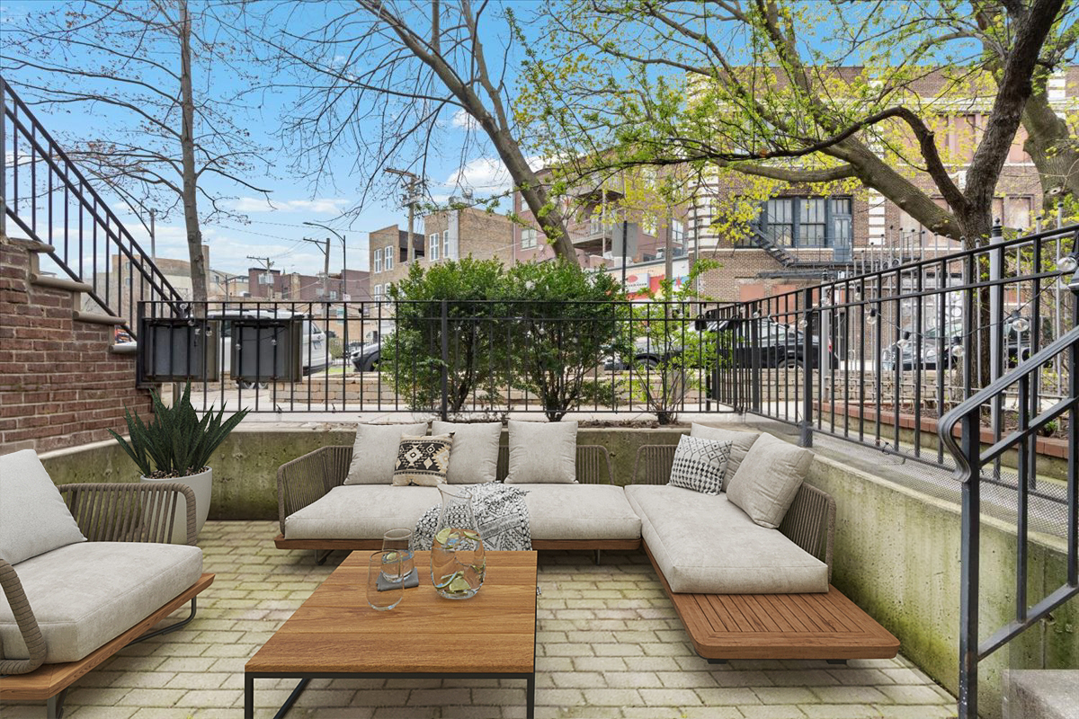 1525 W Barry Avenue Unit: 1F