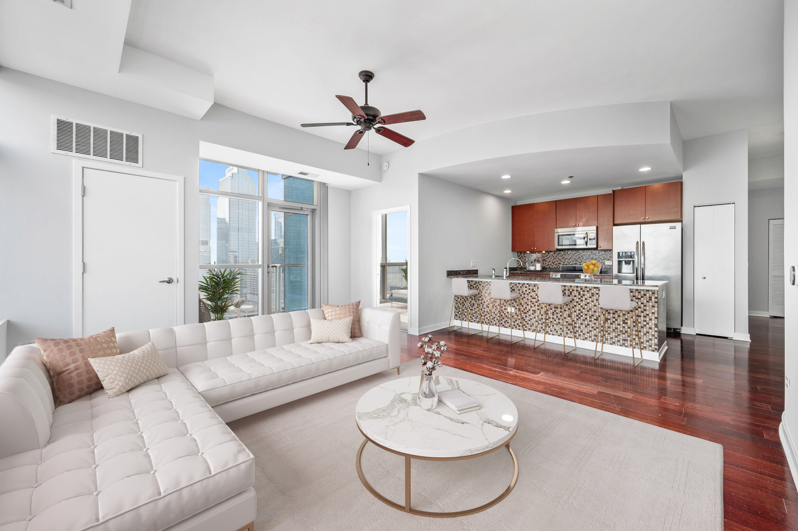 303 W OHIO Street Unit: 3703