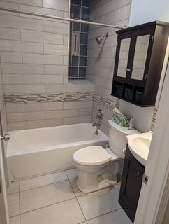 1255 N Honore Street Unit: 1