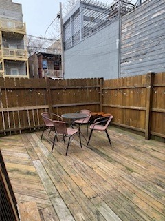 1255 N Honore Street Unit: 1