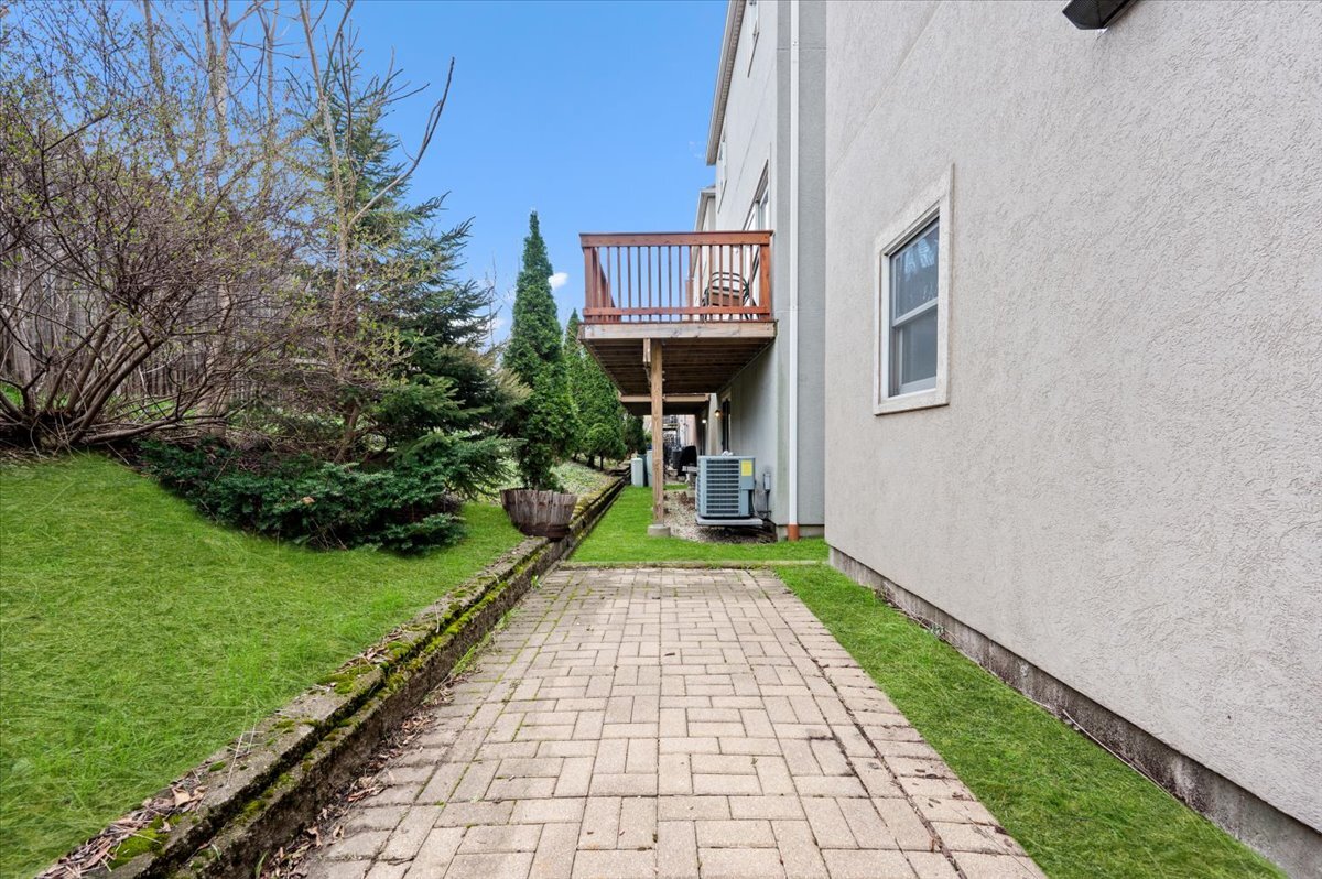 1802 W Diversey Parkway Unit: I
