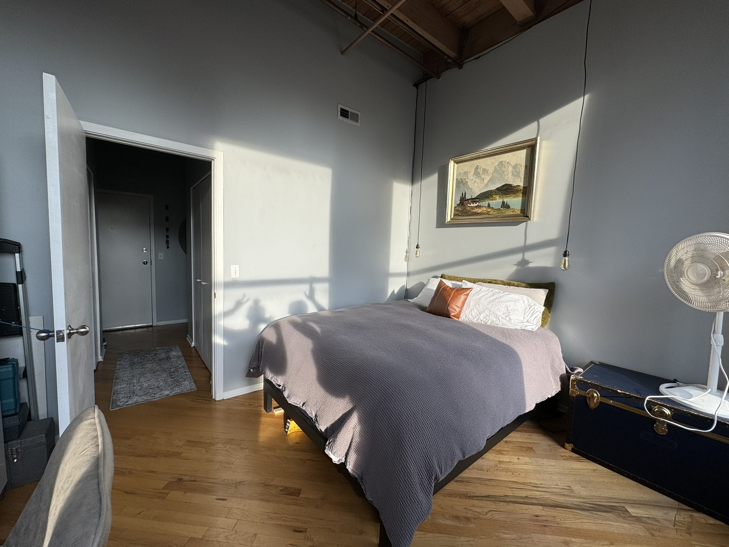 616 W Fulton Street Unit: 411
