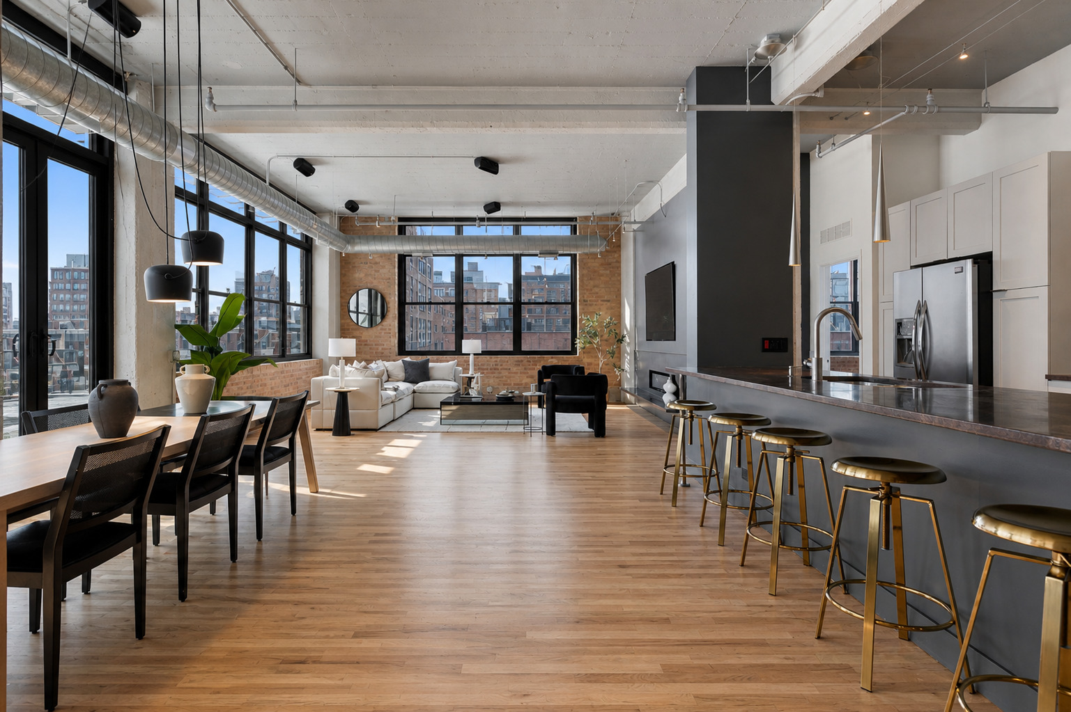 850 W Adams Street Unit: 4A
