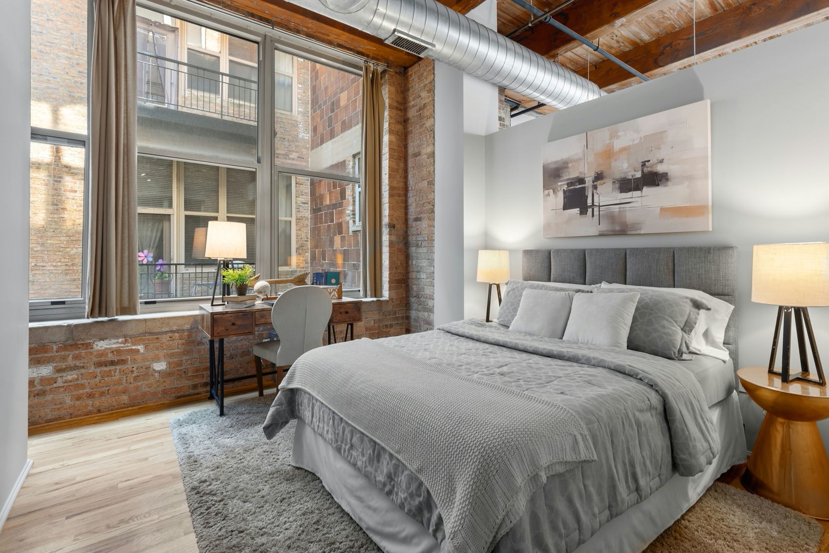 1500 W Monroe Street Unit: 413