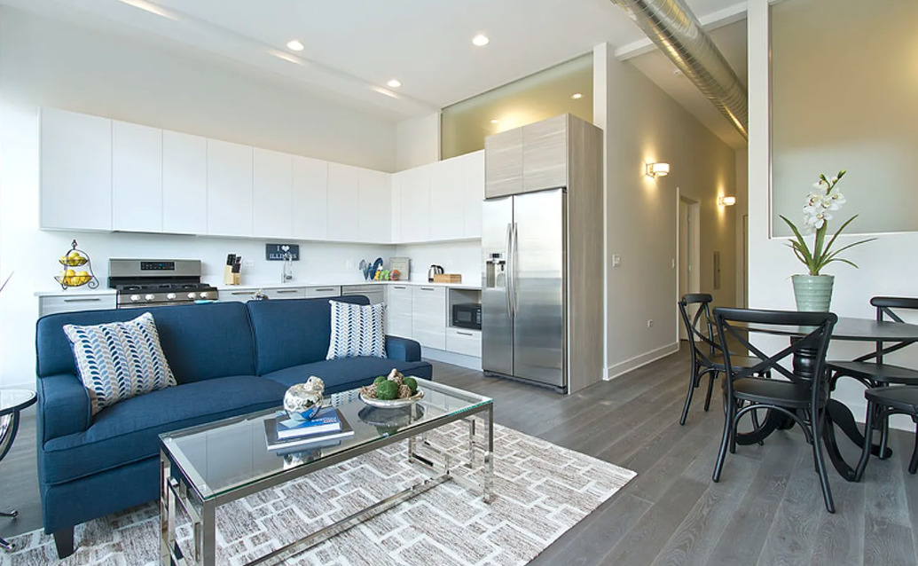 1755 N Damen Avenue Unit: 204