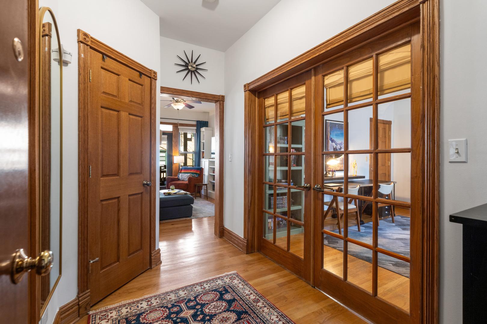 846 W Newport Avenue Unit: 1N