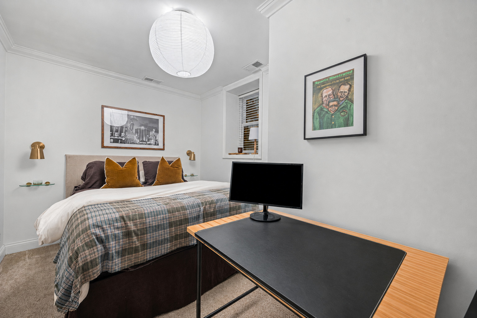2216 N Sedgwick Street Unit: 1