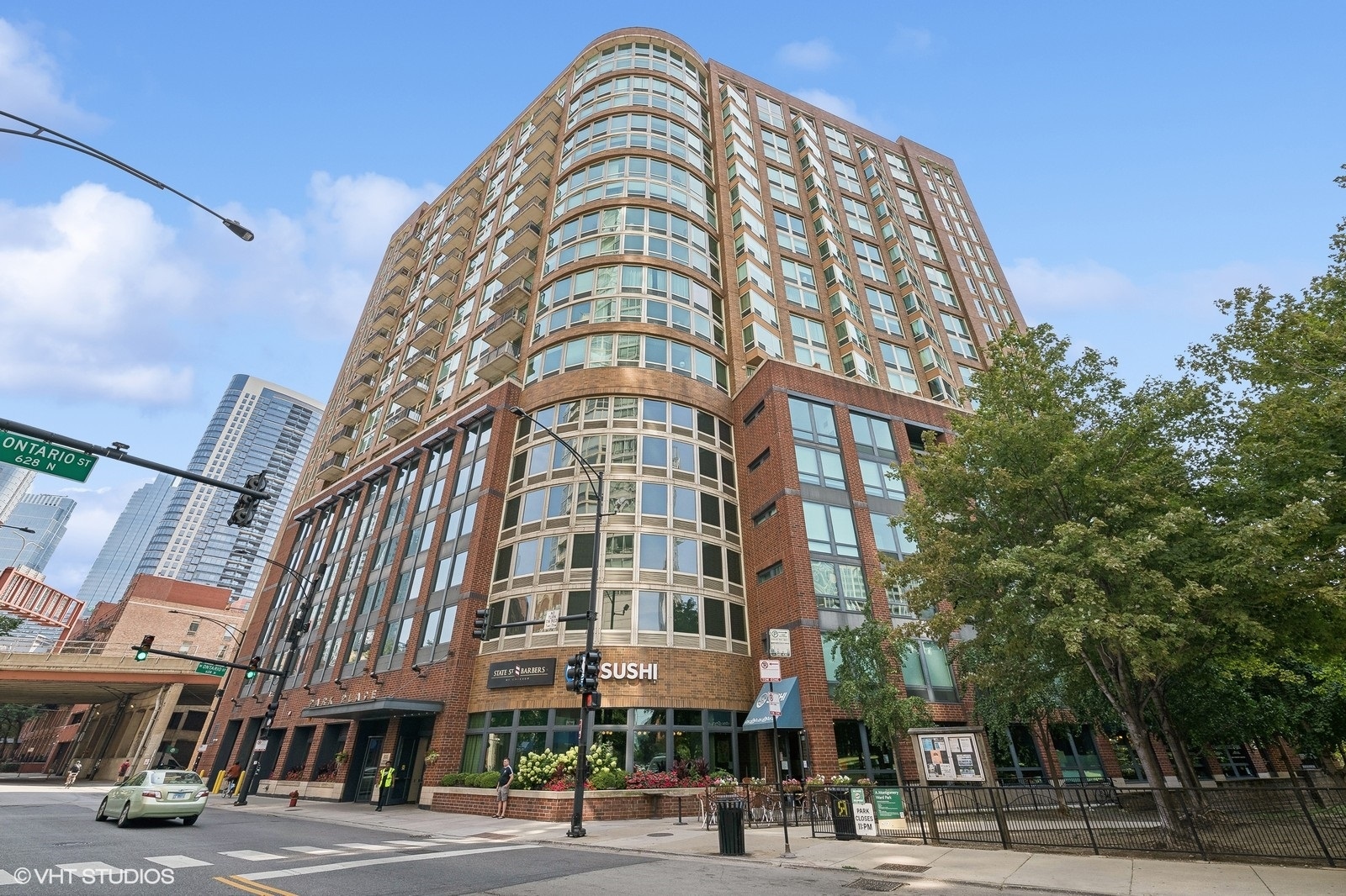600 N Kingsbury Street Unit: 1004