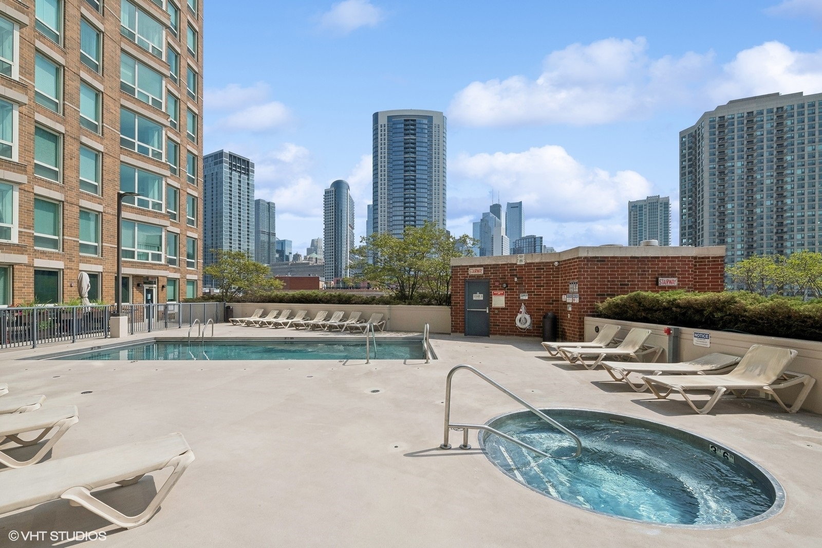 600 N Kingsbury Street Unit: 1004