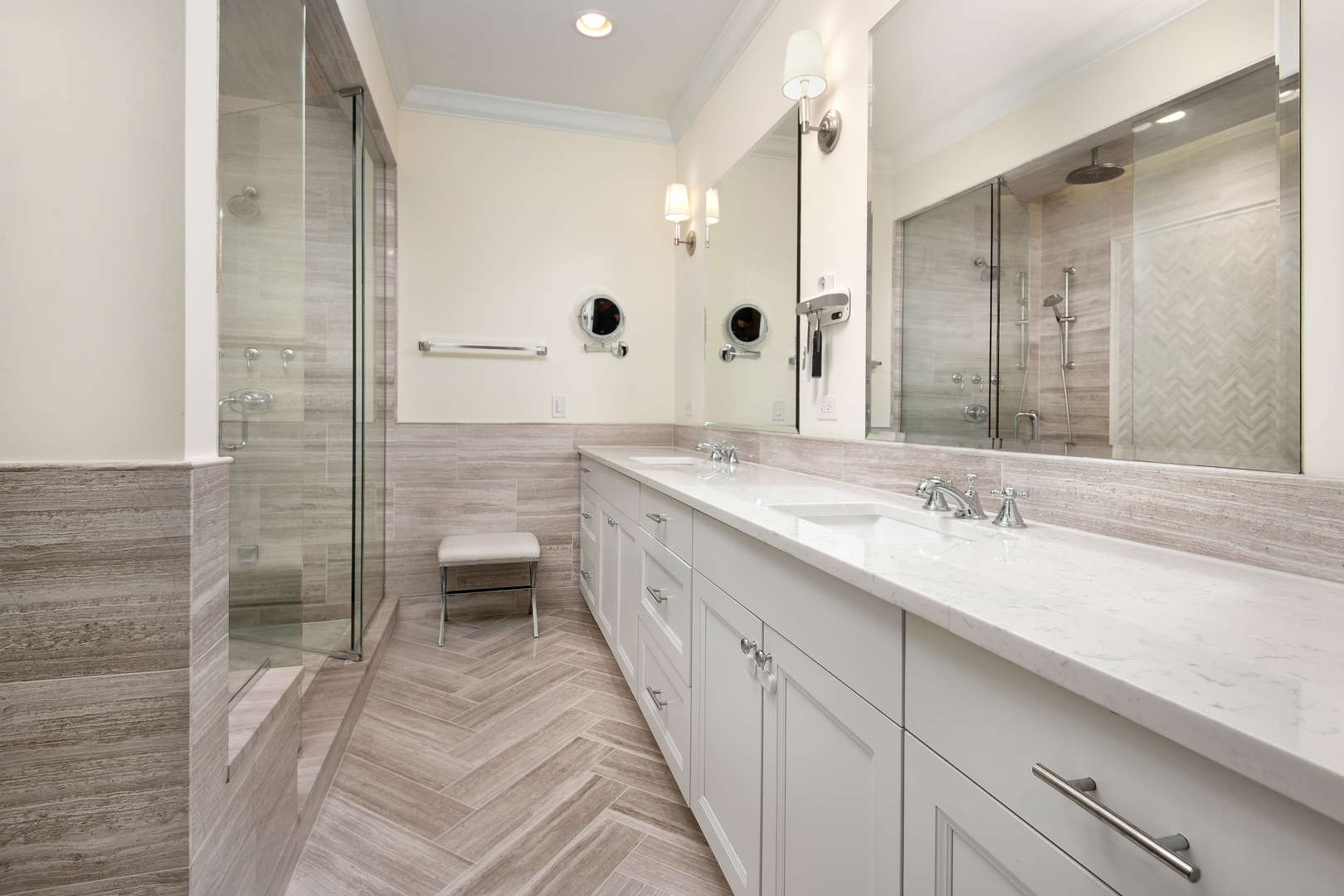 2333 N Southport Avenue Unit: 1