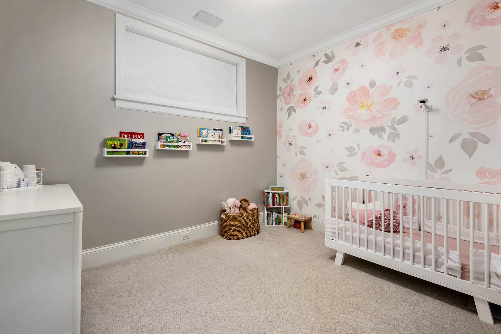 2333 N Southport Avenue Unit: 1