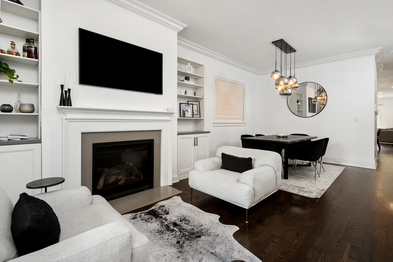 2333 N Southport Avenue Unit: 1