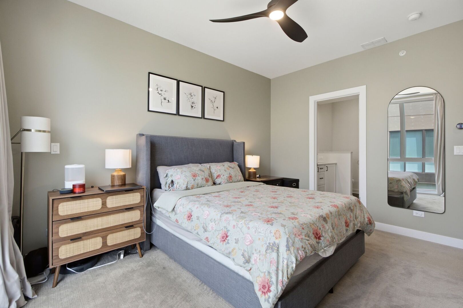 1918 N Campbell Avenue Unit: D