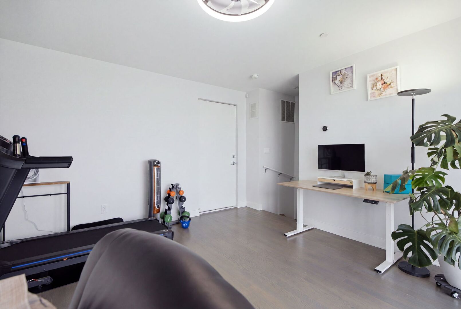 1918 N Campbell Avenue Unit: D