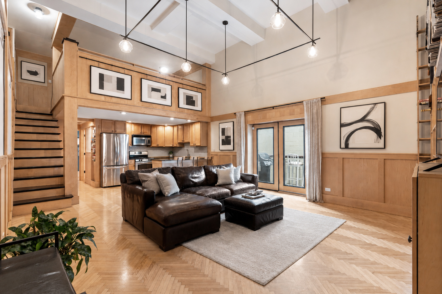 2350 N Kedzie Avenue Unit: H