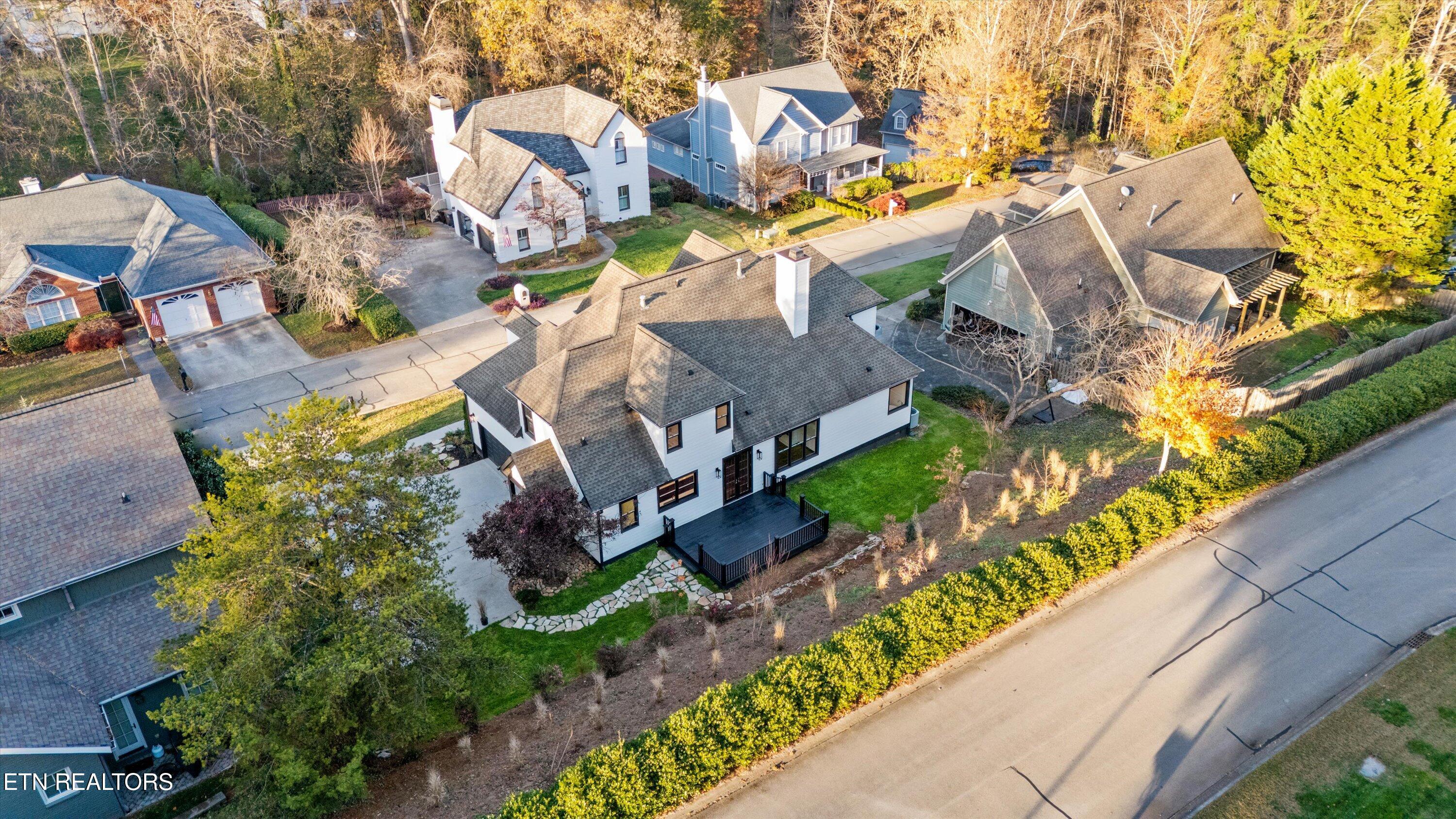 6710 Fern Meadow Way