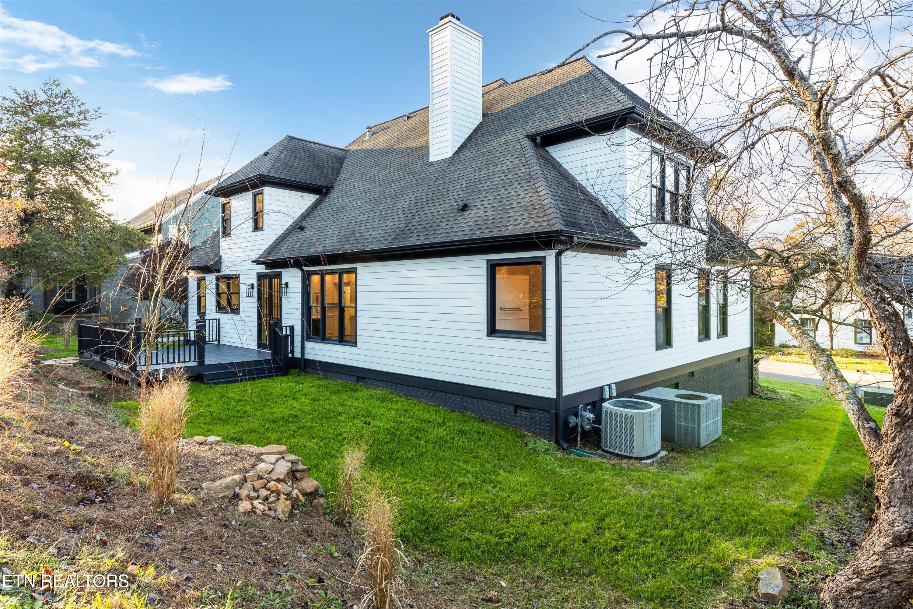 6710 Fern Meadow Way