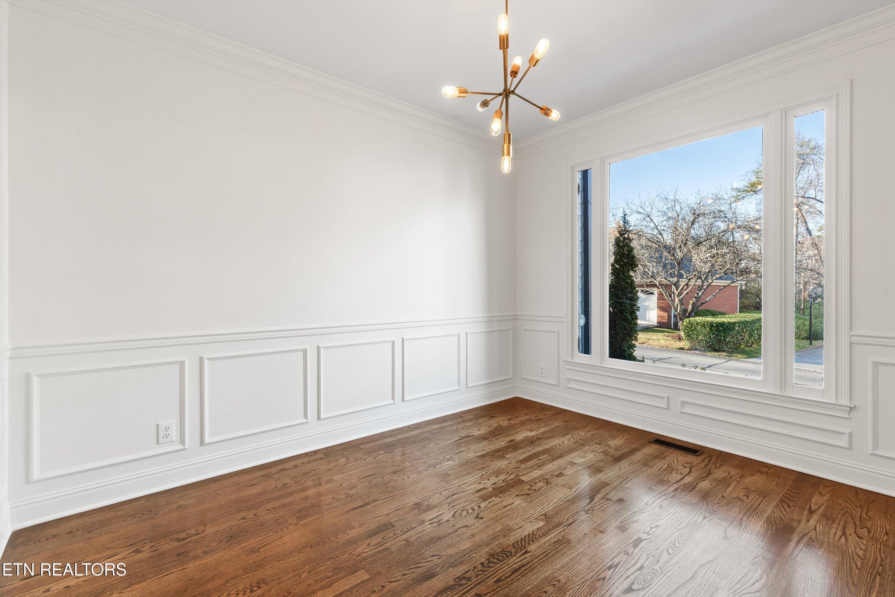 6710 Fern Meadow Way