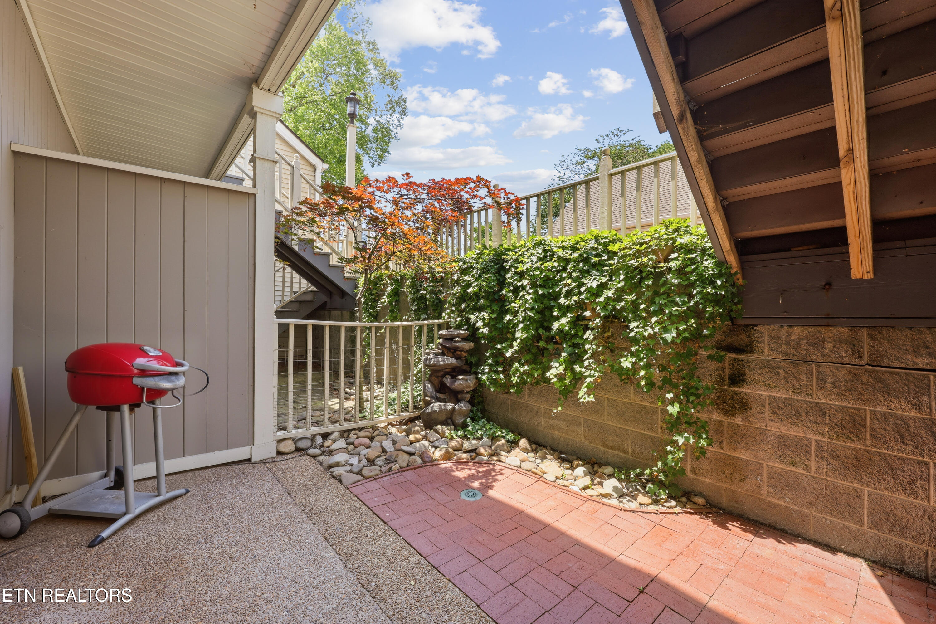 540 Riverfront Way