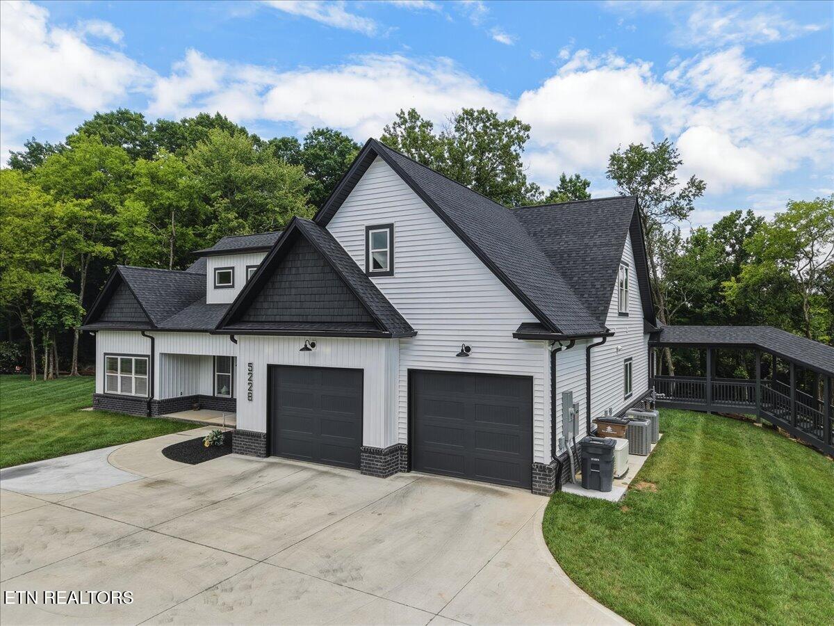 5228 Lance Drive