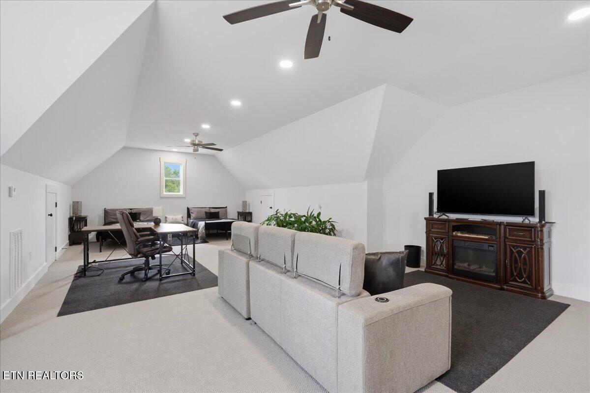5228 Lance Drive
