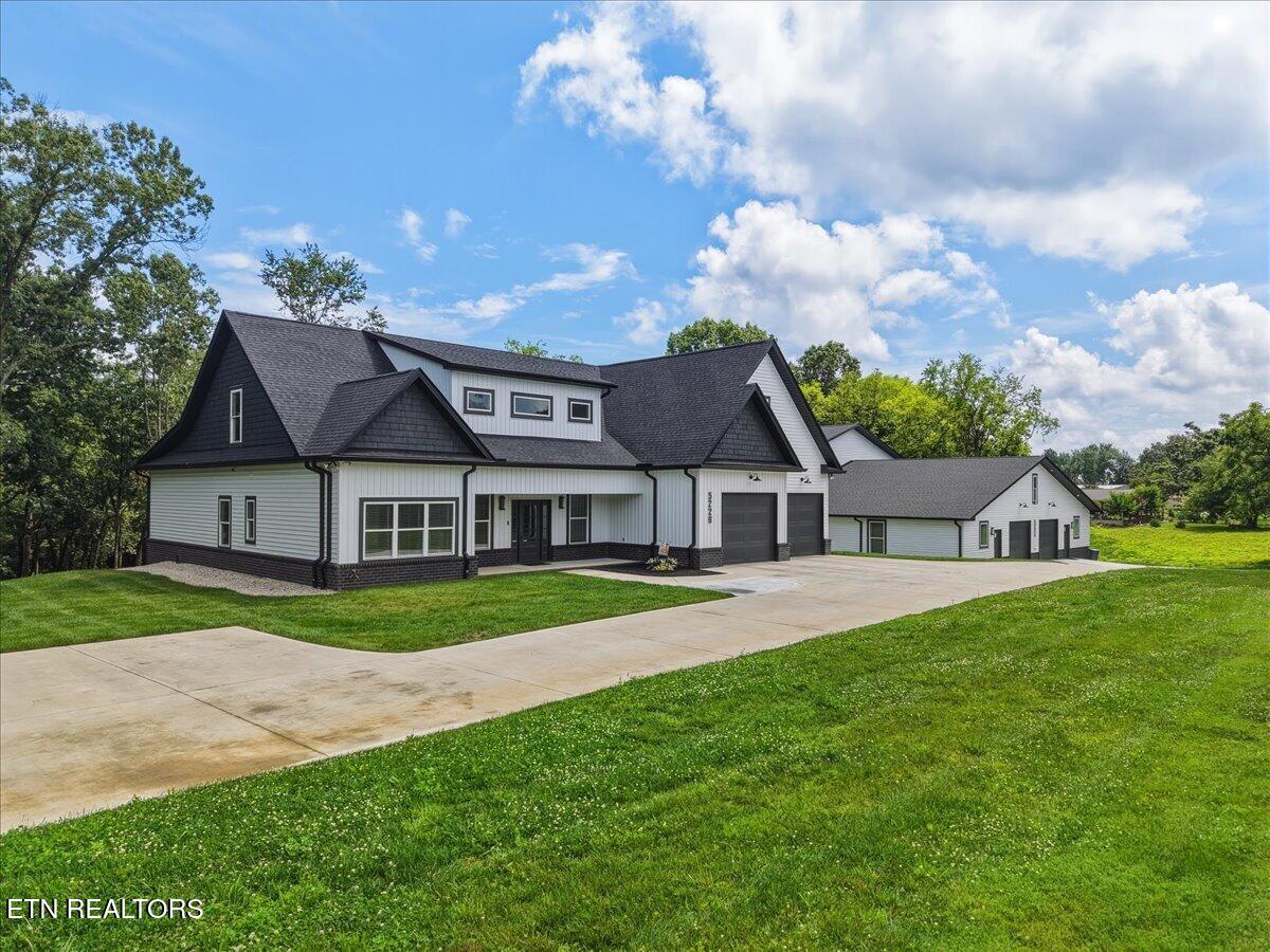 5228 Lance Drive