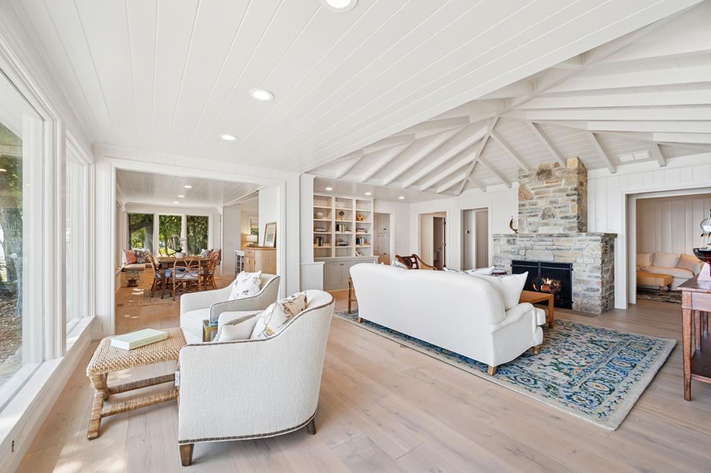 9130 Wild Lane