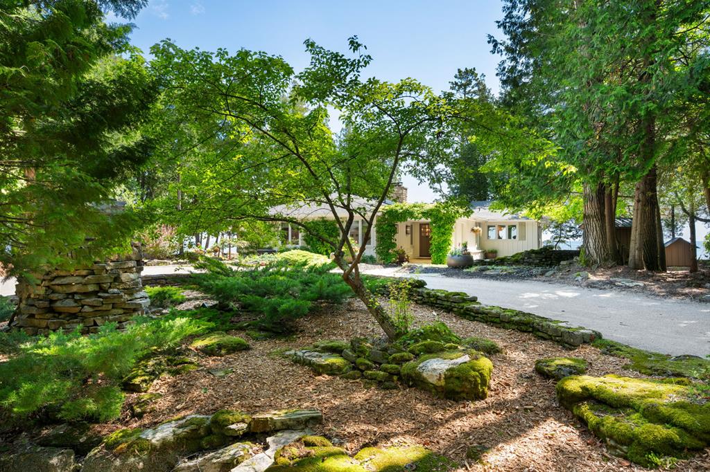 9130 Wild Lane