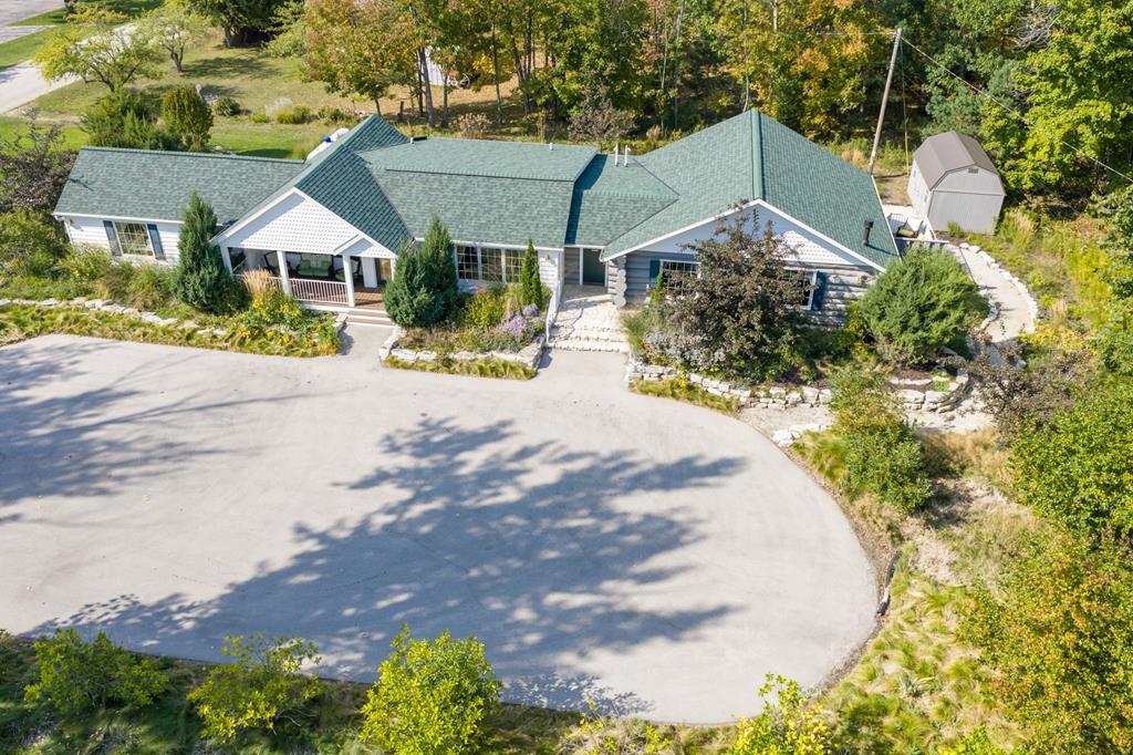 10352 Bella Vista Ln