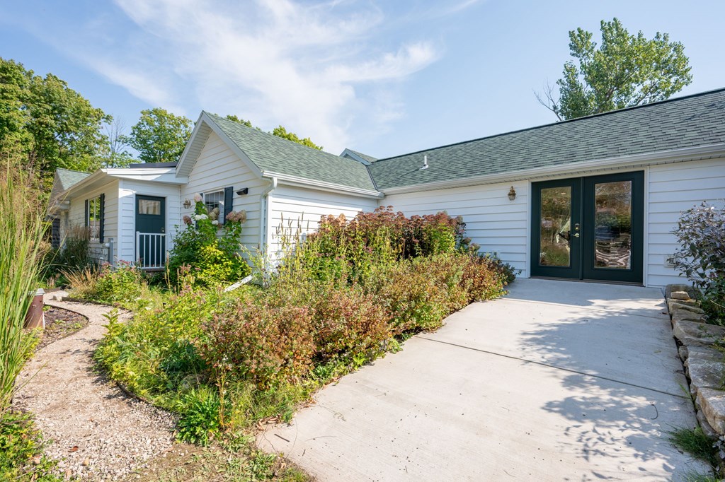 10352 Bella Vista Ln