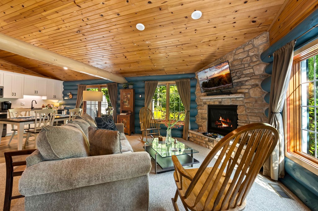 10352 Bella Vista Ln