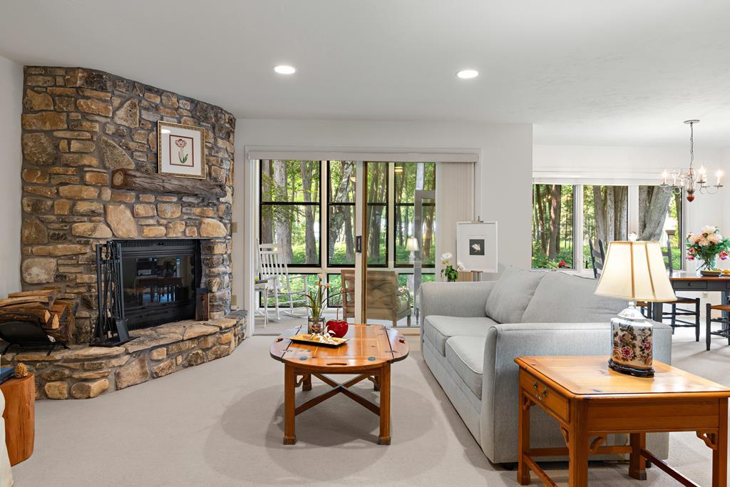 4224 Hidden Harbor Ln # 3