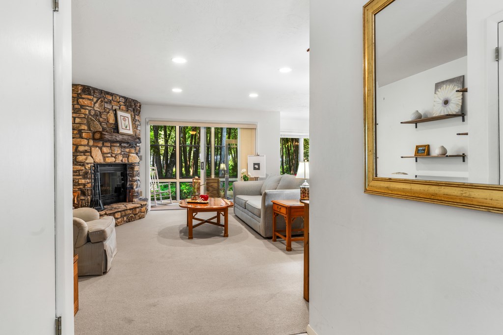 4224 Hidden Harbor Ln # 3