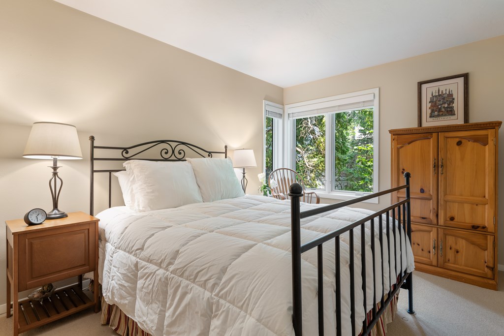 4224 Hidden Harbor Ln # 3