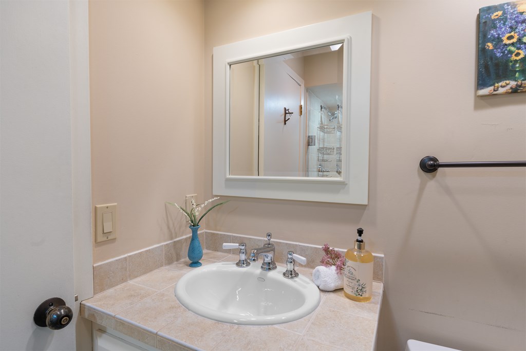 4224 Hidden Harbor Ln # 3