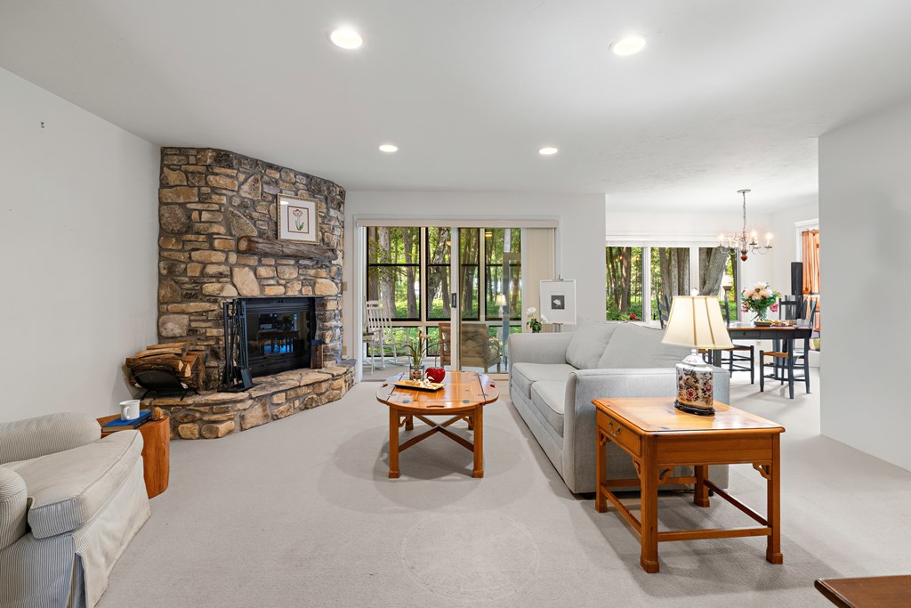 4224 Hidden Harbor Ln # 3