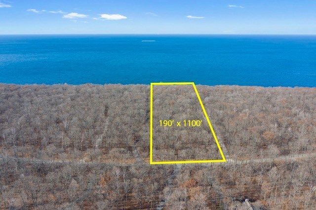 8989 Gibraltar Bluff Rd